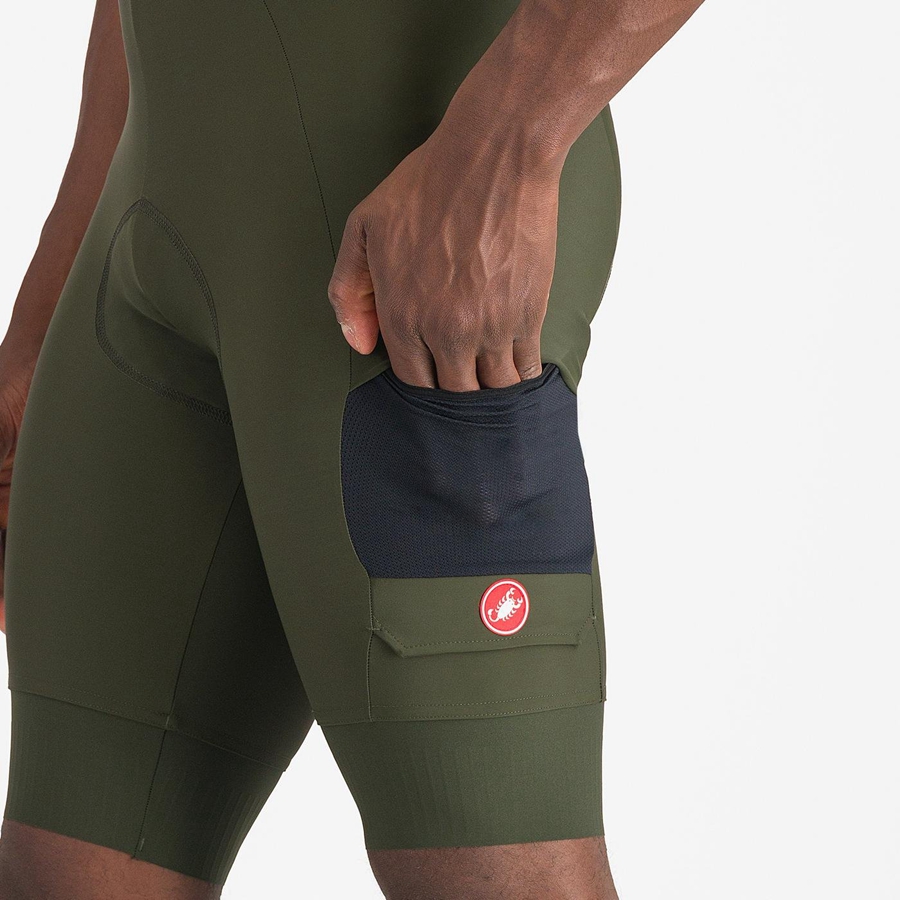 Pantaloni Scurți Cu Bavetă Barbati Castelli UNLIMITED CARGO Verzi Inchis | 26XDAIRLJ